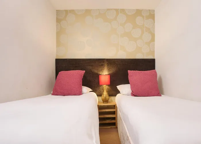 Royal Seven Stars Hotel